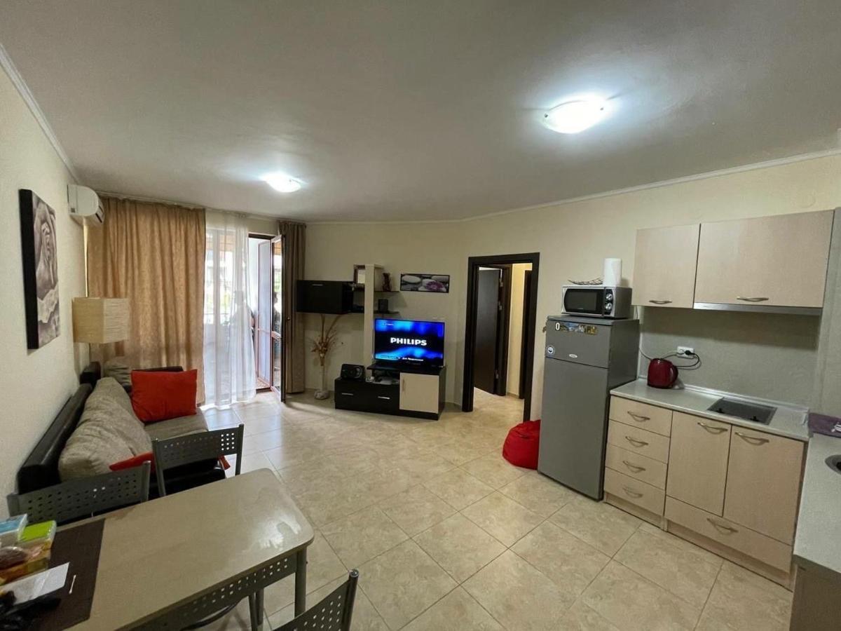 Private Apartments In Apolon Rawda Exterior foto