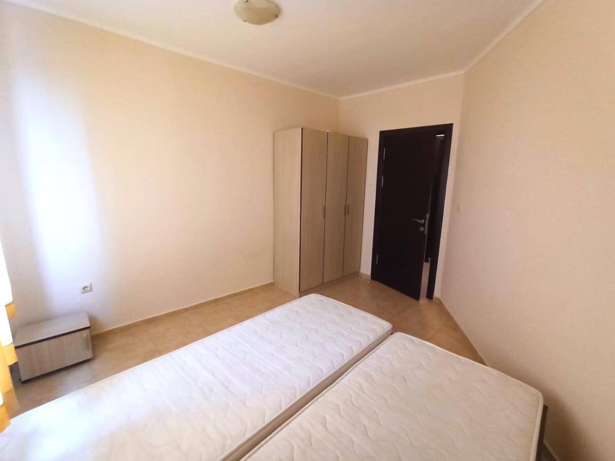 Private Apartments In Apolon Rawda Exterior foto