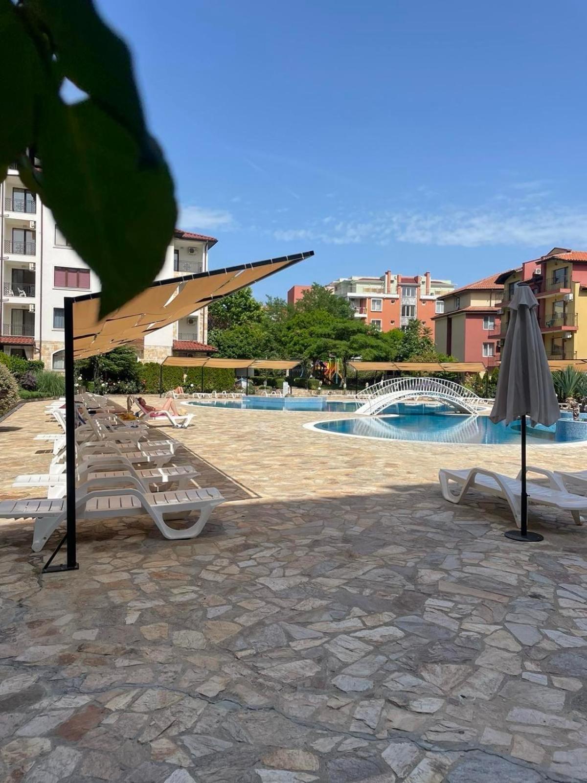 Private Apartments In Apolon Rawda Exterior foto
